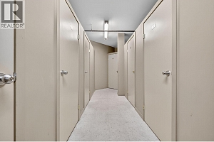 305 Whitman Road Unit# 102 - Photo 36