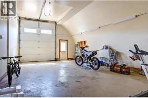 6226 Okanagan Avenue - Photo 43