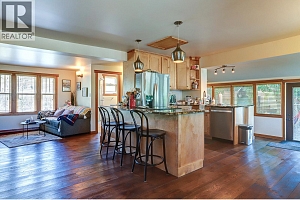 6226 Okanagan Avenue - Photo 65