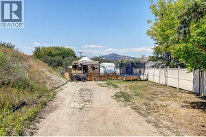 6226 Okanagan Avenue - Photo 83