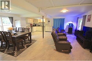 3194 Creighton Valley Road - Photo 3