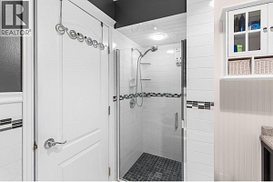 4188 6 Avenue - Photo 34