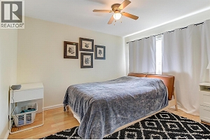 184 Snowsell Street N - Photo 21