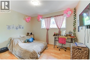 184 Snowsell Street N - Photo 25