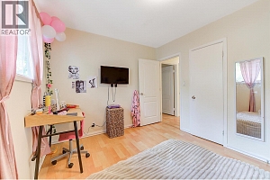 184 Snowsell Street N - Photo 26