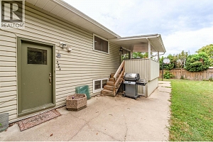 184 Snowsell Street N - Photo 28