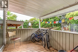 184 Snowsell Street N - Photo 6