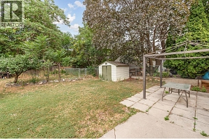 184 Snowsell Street N - Photo 9