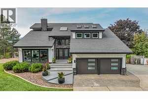 702 Cypress Drive - Photo 2