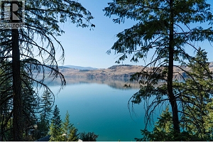 5893 Cosens Bay Road - Photo 14