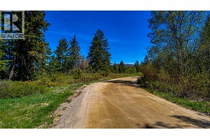 5893 Cosens Bay Road - Photo 19