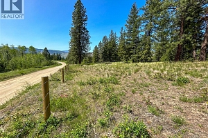 5893 Cosens Bay Road - Photo 21