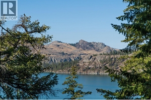 5893 Cosens Bay Road - Photo 25