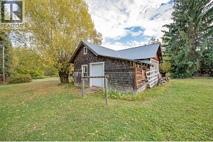 3144 Creighton Valley Road - Photo 34