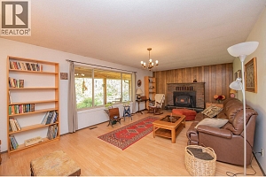 3144 Creighton Valley Road - Photo 4