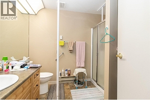 1045 Sutherland Avenue Unit# 115A - Photo 13