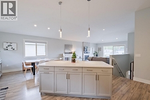 2582 Paramount Drive - Photo 6