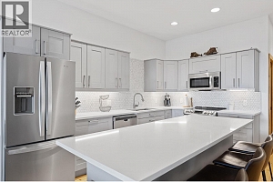 5934 Snow Pines Crescent Unit# B Lot# 89 - Photo 2