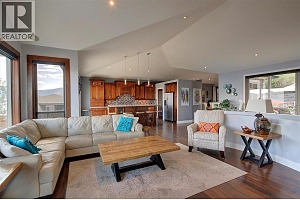 5824 Columbia Avenue - Photo 32