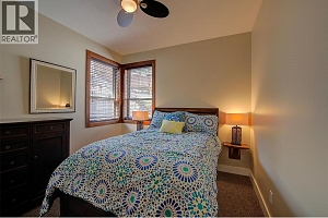 5824 Columbia Avenue - Photo 81