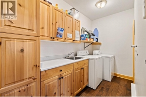 5946 Snow Pines Crescent Unit# A - Photo 20