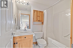 5946 Snow Pines Crescent Unit# A - Photo 29