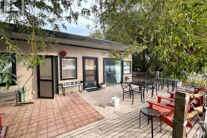 3 Mary Anne's Road - Photo 2