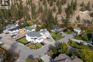 882 Hubbard Road - Photo 3