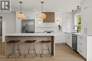 882 Hubbard Road - Photo 5