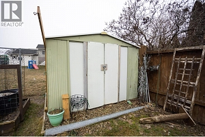 255 Holbrook Road W - Photo 48