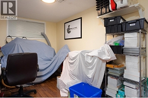 255 Holbrook Road W - Photo 52