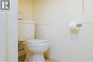 255 Holbrook Road W - Photo 55