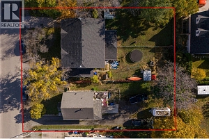 1033 / 1035 Laurier Avenue - Photo 11