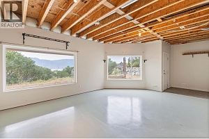 1569 Gregory Road - Photo 39