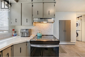 1879 Jennens Road - Photo 34