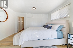 1879 Jennens Road - Photo 40