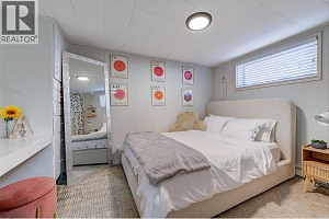 1879 Jennens Road - Photo 56