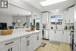 1967 Underhill Street Unit# 704 - Photo 6