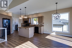 1084 Aurora Heights - Photo 10