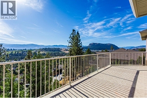 1084 Aurora Heights - Photo 15