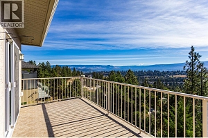 1084 Aurora Heights - Photo 16