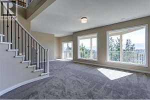 1084 Aurora Heights - Photo 24