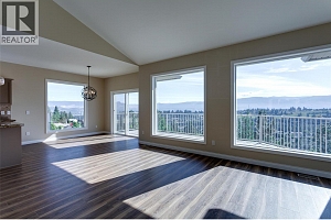 1084 Aurora Heights - Photo 6