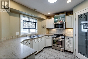 1188 Houghton Road Unit# 114 - Photo 9