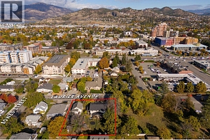 1025 Laurier Avenue - Photo 32