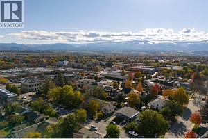 1025 Laurier Avenue - Photo 43