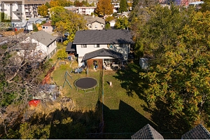 1025 Laurier Avenue - Photo 54