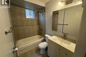 1025 Laurier Avenue - Photo 68