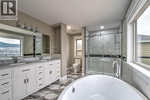 7509 Kennedy Lane Lane - Photo 18