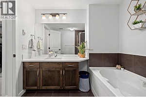 3739 Casorso Road Unit# 103 - Photo 18